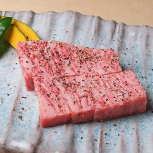 黒毛和牛 霜降りサーロインステーキ